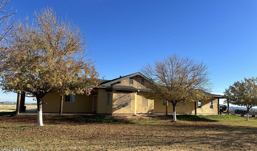 32025 W Marsh Rd, Casa Grande, AZ 85193 - 3 Beds, 2 Bath
