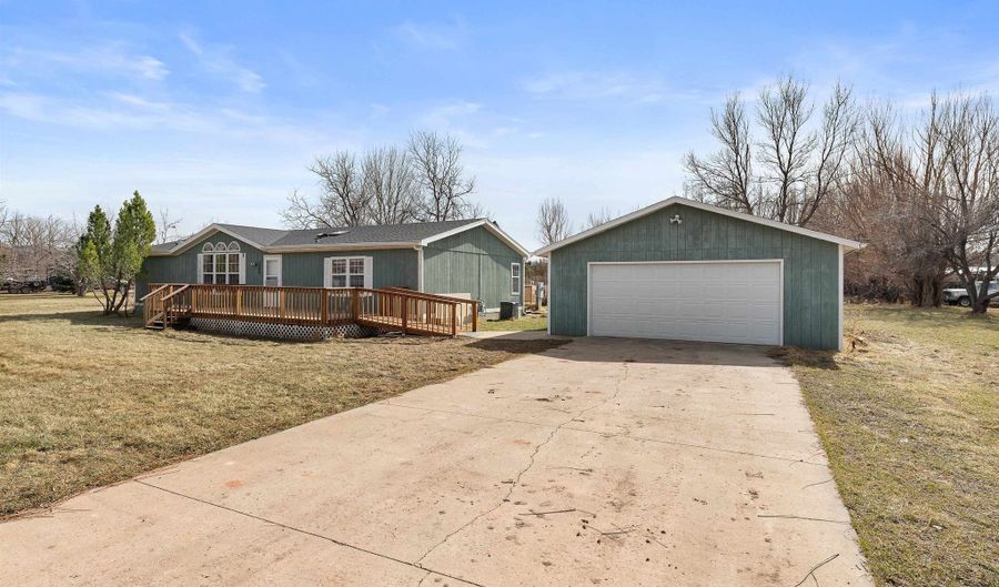 1305 W Acres Ct, Spearfish, SD 57783 - 3 Beds, 2 Bath