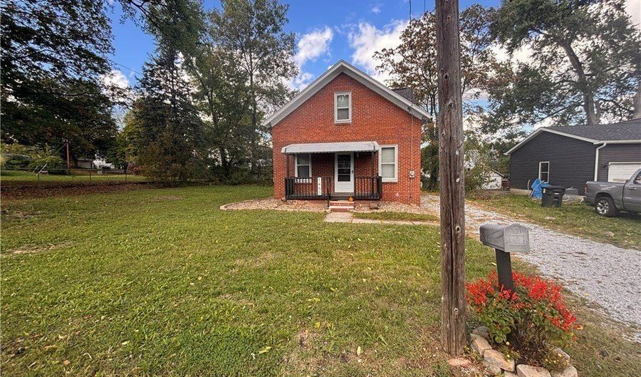 1453 Woodbirch Ave, Akron, OH 44314 - 3 Beds, 2 Bath