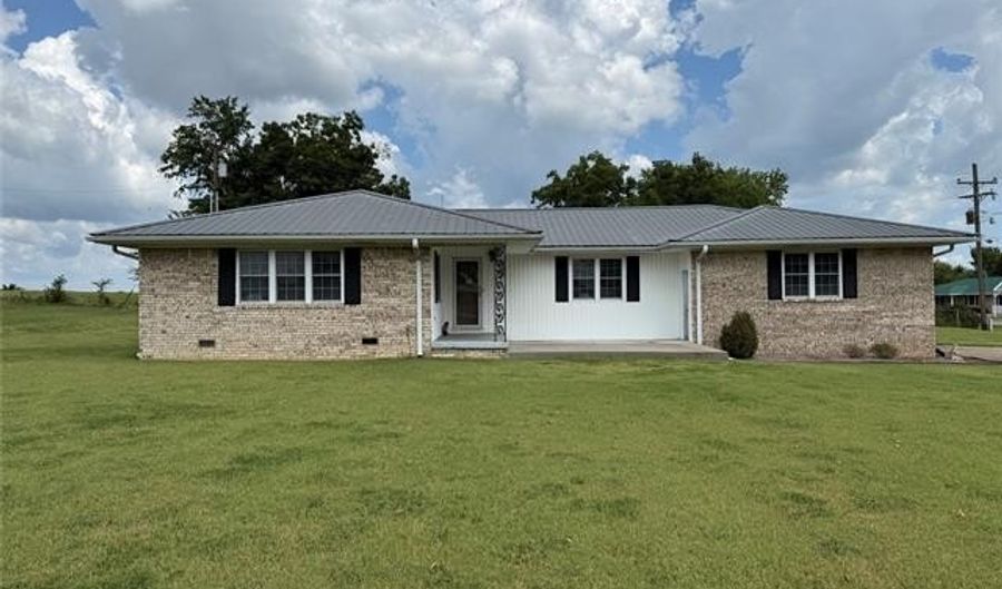 47 Poole Rd, McAlester, OK 74501 - 3 Beds, 2 Bath