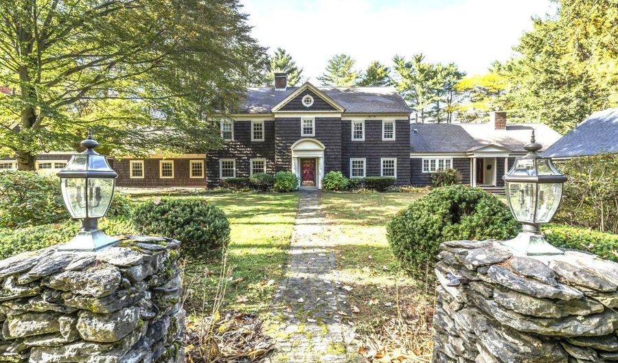 60 Wedgewood Rd, Auburn, ME 04210 - 4 Beds, 7 Bath