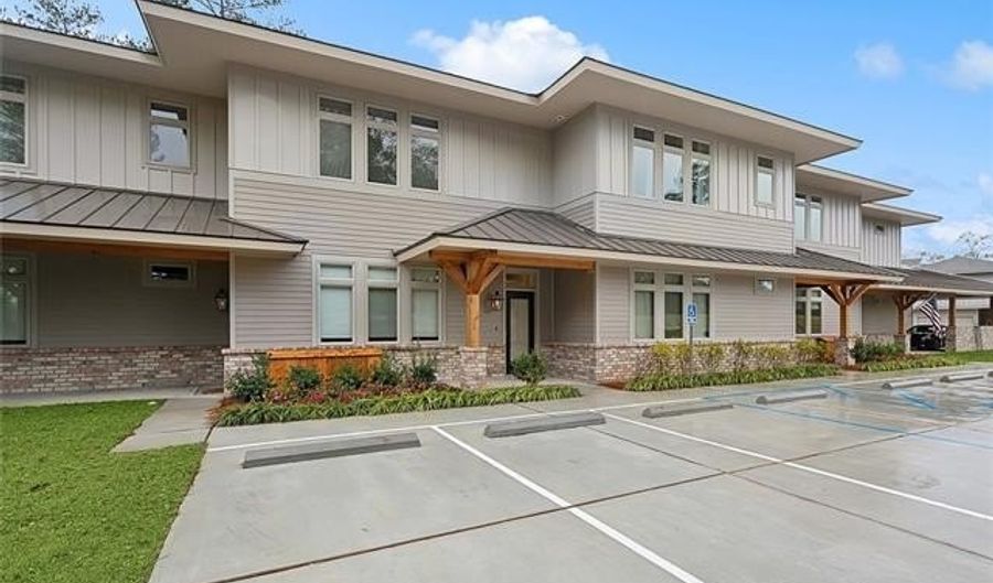 125 GOLF COTTAGE Dr B, Abita Springs, LA 70420 - 2 Beds, 3 Bath