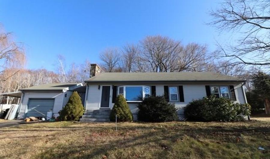 54 Mattatuck Rd, Bristol, CT 06010 - 3 Beds, 1 Bath