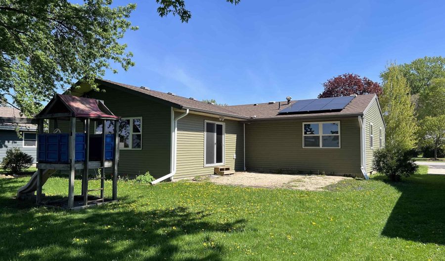 1311 Bluff St, Alden, IA 50006 - 3 Beds, 2 Bath