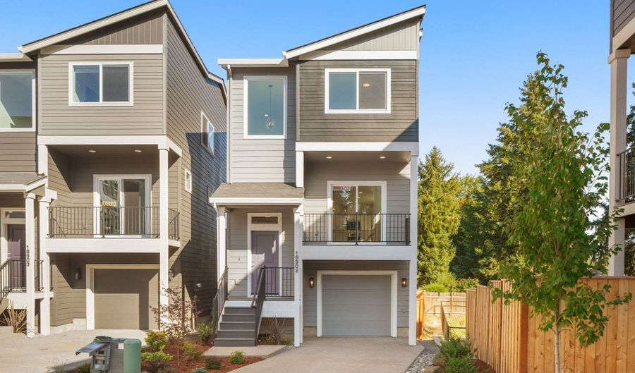 18933 SW Hazelwood Ln L-9, Beaverton, OR 97078 - 4 Beds, 2 Bath