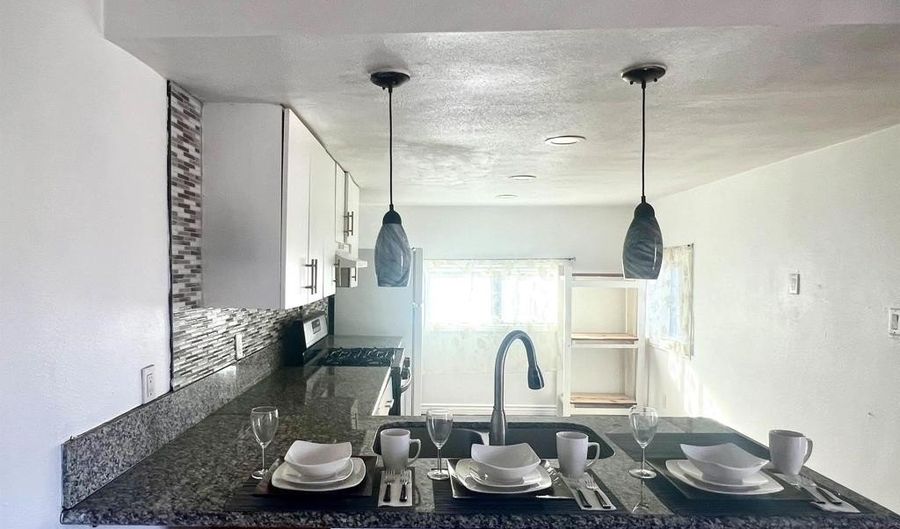 10707 Jamacha Blvd 72, Spring Valley, CA 91978 - 3 Beds, 1 Bath