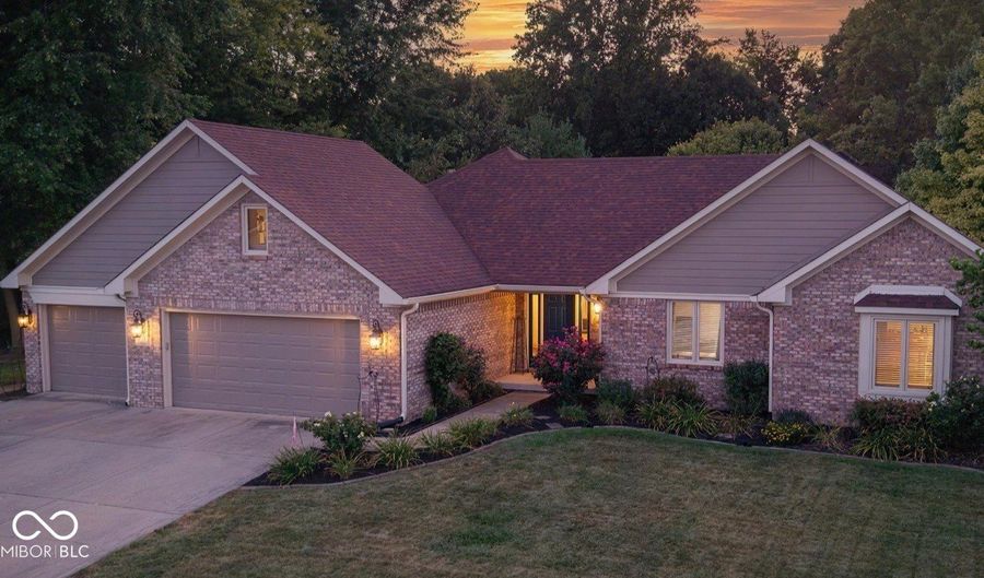 612 Shakespeare Dr, Avon, IN 46123 - 3 Beds, 2 Bath