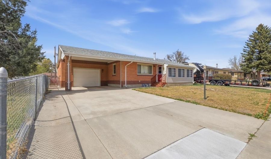 4714 SAGEBRUSH Ave, Cheyenne, WY 82009 - 4 Beds, 2 Bath