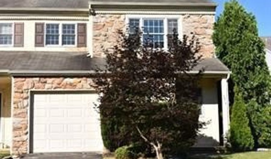 1514 ISAACS Ct, Ambler, PA 19002 - 3 Beds, 3 Bath