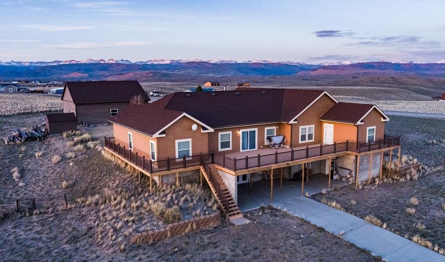 63 IROQUOIS Trl, Boulder, WY 82923 - 4 Beds, 4 Bath
