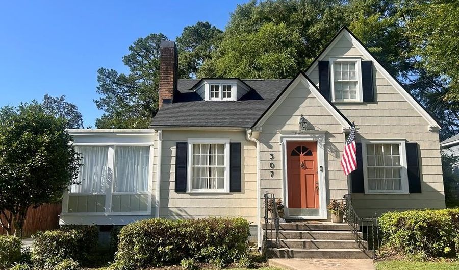 507 W Chickasaw St, Brookhaven, MS 39601 - 3 Beds, 2 Bath