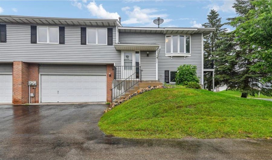 14737 Endicott Way, Apple Valley, MN 55124 - 2 Beds, 2 Bath