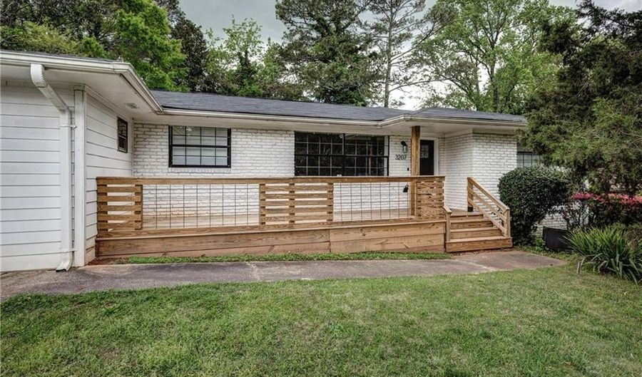 3207 Bobbie Ln, Decatur, GA 30032 - 4 Beds, 3 Bath