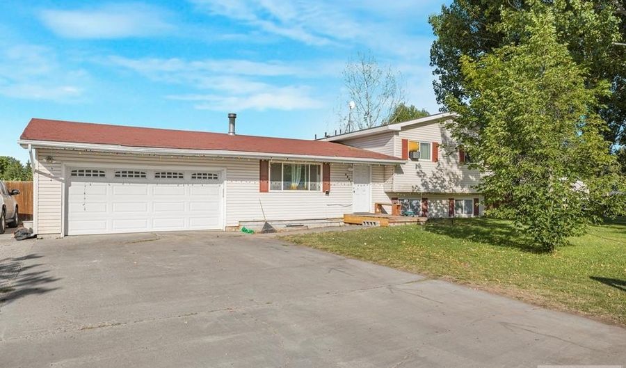 6340 Northside Cir, Idaho Falls, ID 83401 - 4 Beds, 2 Bath