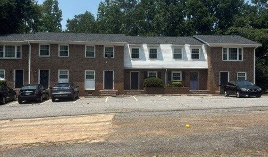 180 Chalfont Ln 4, Athens, GA 30606 - 2 Beds, 3 Bath