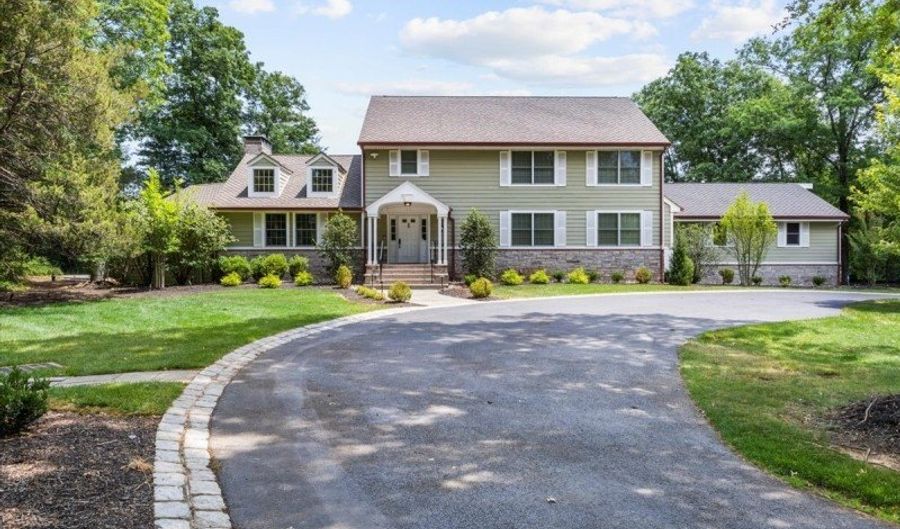12 Laomatong Way, Bedminster, NJ 07921 - 5 Beds, 5 Bath