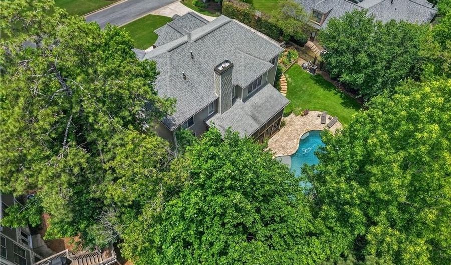 2410 Black Swan Ln NW, Acworth, GA 30101 - 5 Beds, 7 Bath