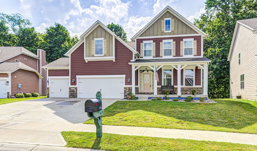 749 Bracknell Dr, Avon, IN 46123 - 4 Beds, 5 Bath