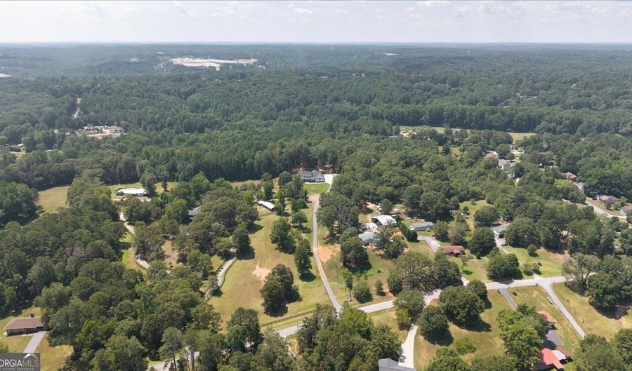 1380 Cronic Town, Auburn, GA 30011 - 7 Beds, 6 Bath
