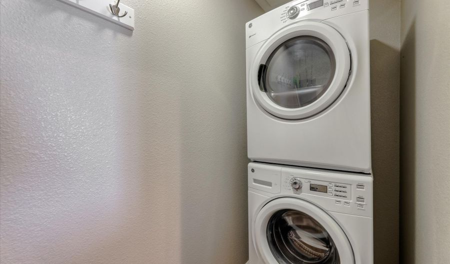 40 Casa Maria Ct, Alamo, CA 94507 - 2 Beds, 1 Bath