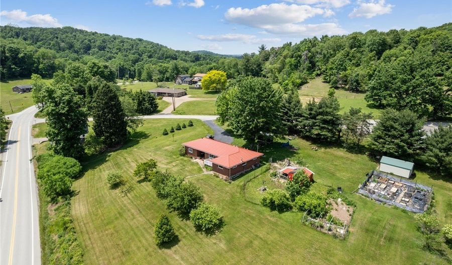 612 Rich Hill Rd, Allegheny Twp., PA 15656 - 3 Beds, 2 Bath