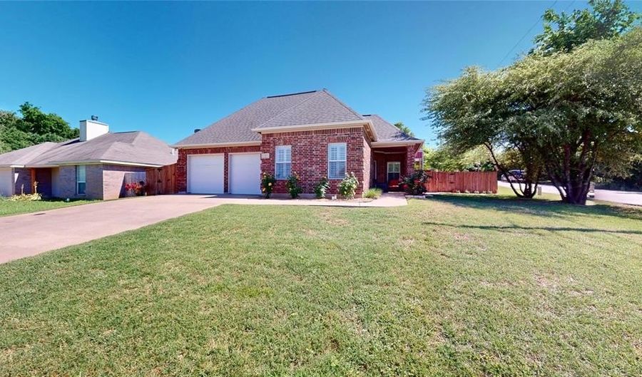 201 Pioneer Dr A, Keene, TX 76059 - 2 Beds, 2 Bath