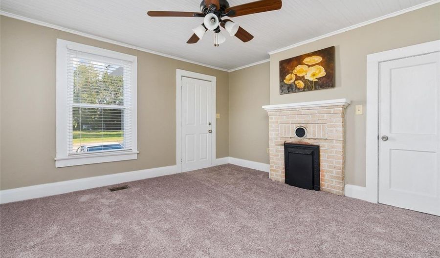 111 Sayre St, Anderson, SC 29624 - 3 Beds, 2 Bath