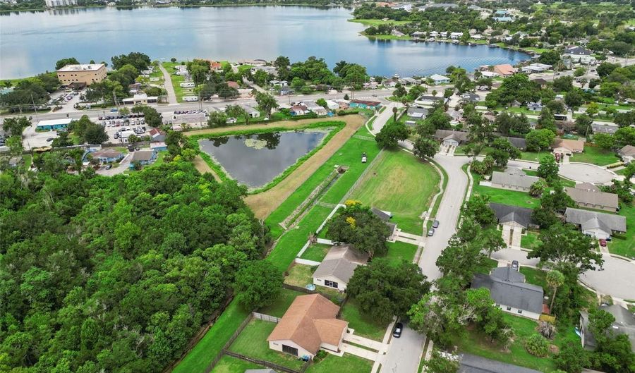 1402 1404 PLEASANT OAK Ln, Orlando, FL 32804 - 4 Beds, 4 Bath