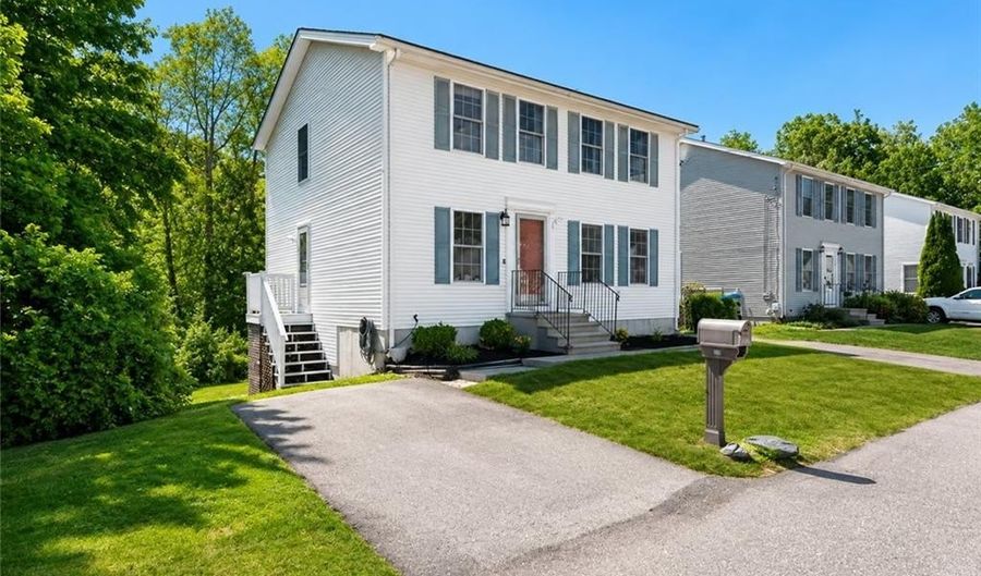 210 Morris St, Cumberland, RI 02864 - 3 Beds, 2 Bath