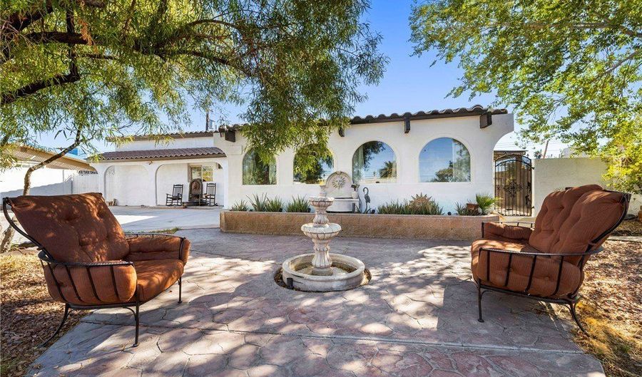 3152 Sundown Dr, Las Vegas, NV 89169 - 4 Beds, 2 Bath