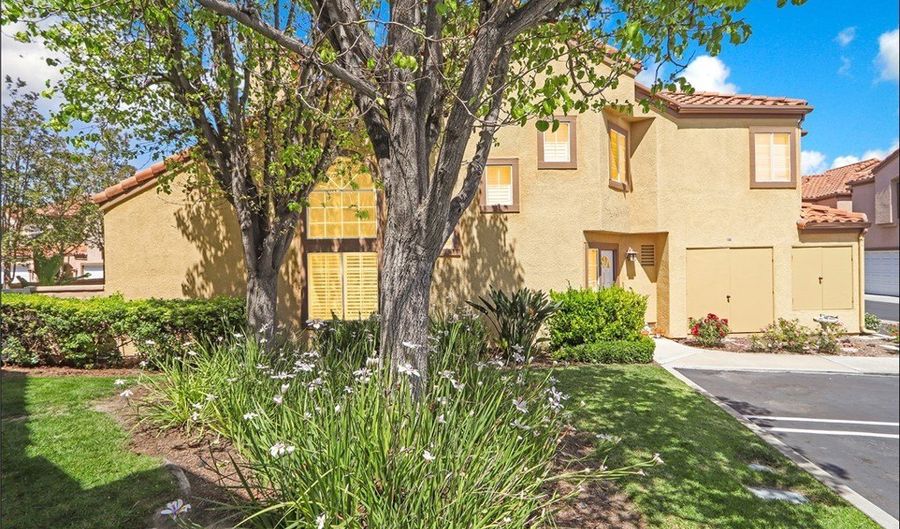 48 Via Athena, Aliso Viejo, CA 92656 - 3 Beds, 3 Bath