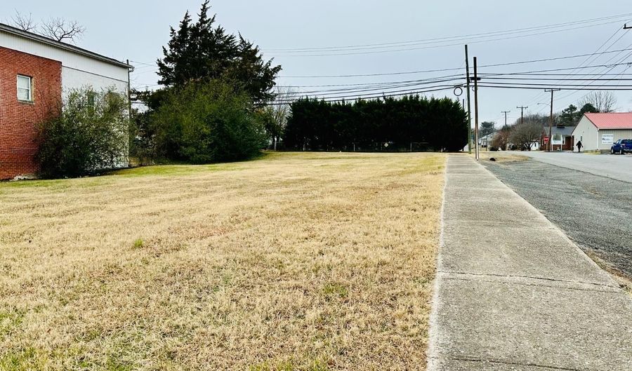 0- Lot 8 MAIN St, Altavista, VA 24517 - 0 Beds, 0 Bath
