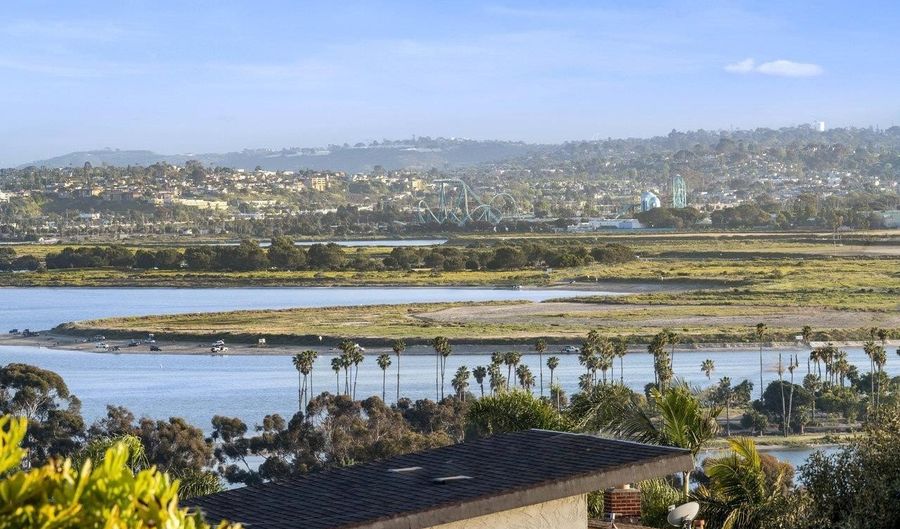 3642 Trenton Ave, San Diego, CA 92117 - 2 Beds, 2 Bath