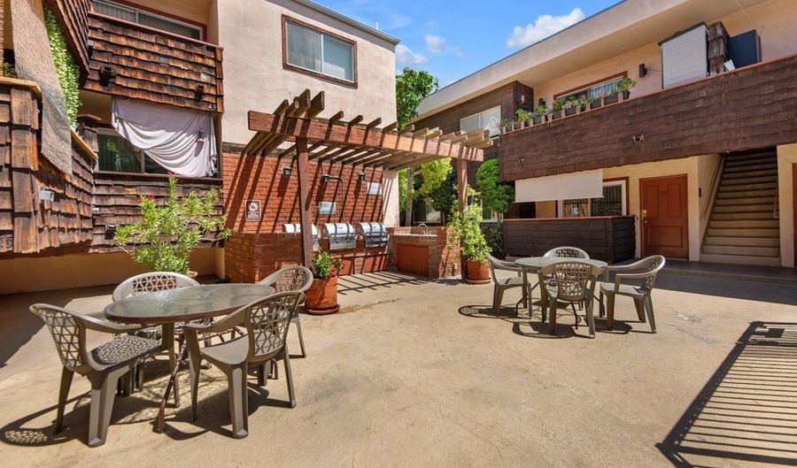 5349 Newcastle Ave 42, Encino, CA 91316 - 1 Beds, 1 Bath