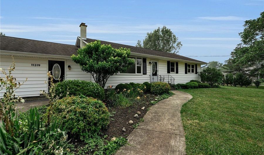11319 Kieffer Rd, Alden, NY 14004 - 3 Beds, 2 Bath