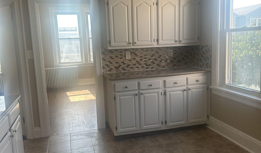 34 W 13TH St, Bayonne, NJ 07002 - 2 Beds, 1 Bath