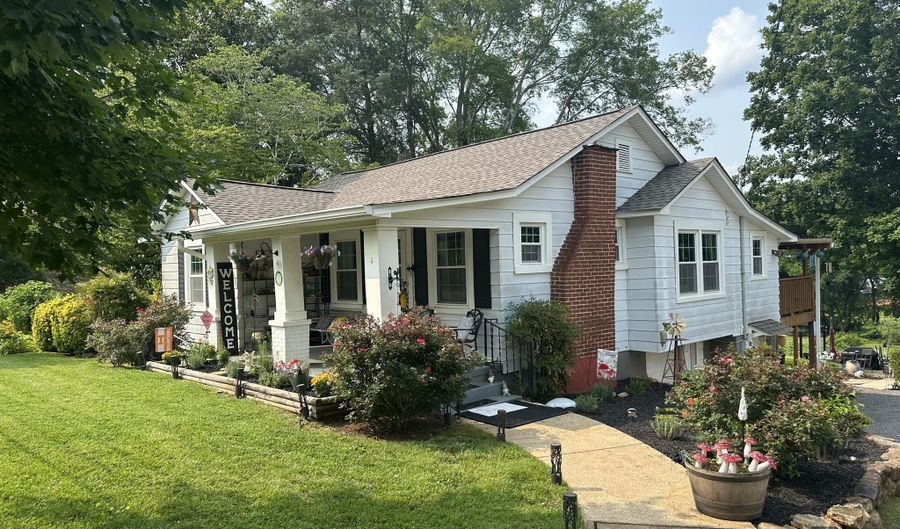 1785 Benton Station Rd, Benton, TN 37307 - 3 Beds, 1 Bath
