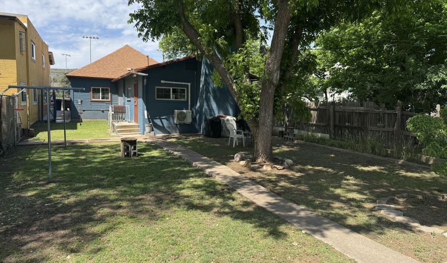 40 Cochise Row, Bisbee, AZ 85603 - 3 Beds, 2 Bath