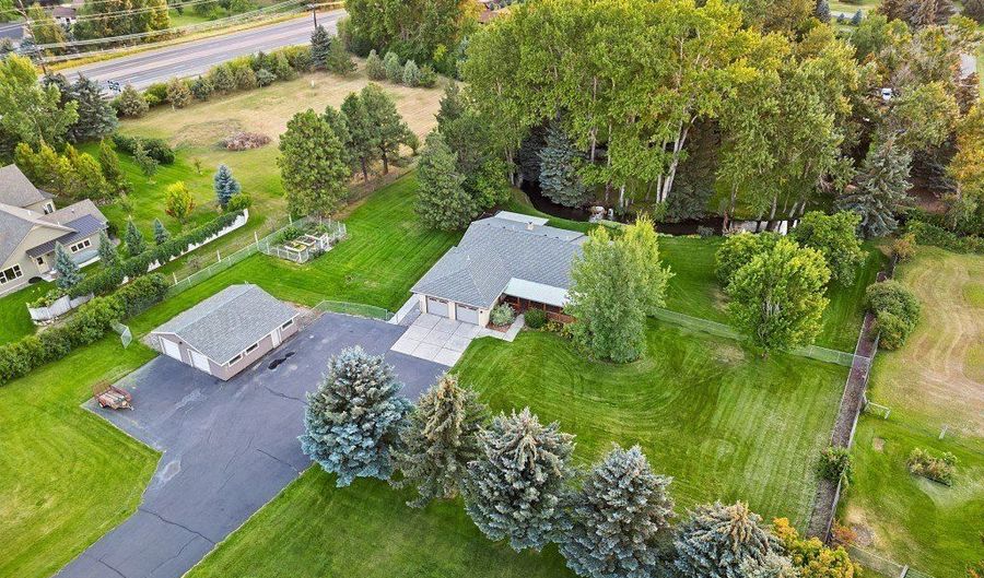 26 Big Chief Trl, Bozeman, MT 59718 - 2 Beds, 4 Bath