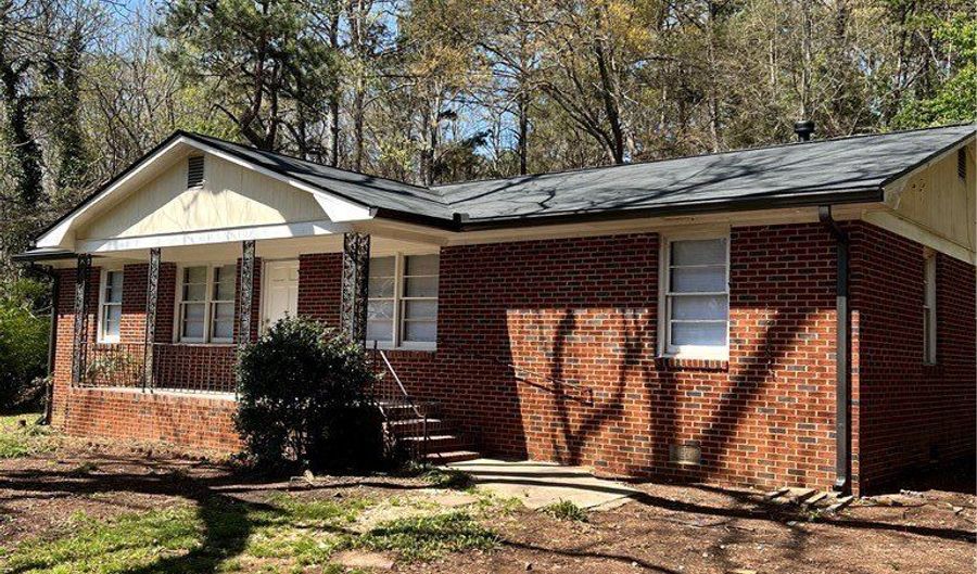 2252 S Milledge Ave, Athens, GA 30605 - 3 Beds, 1 Bath