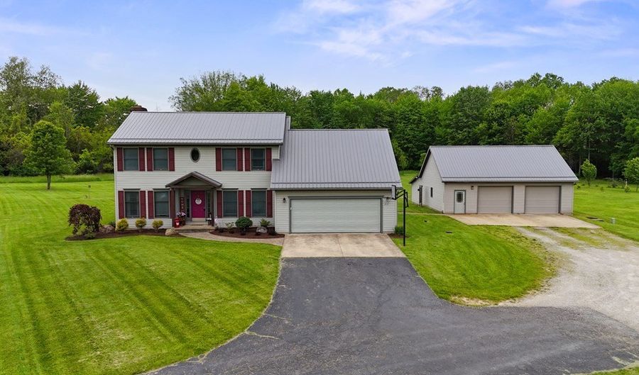 808 Township Road 1504, Ashland, OH 44805 - 4 Beds, 3 Bath
