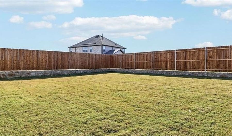 768 Waterhouse Lake Dr, Anna, TX 75409 - 5 Beds, 4 Bath