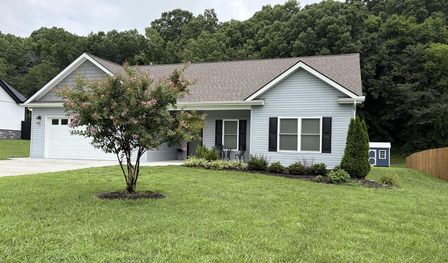 762 Hillvale Rd, Andersonville, TN 37705 - 3 Beds, 2 Bath