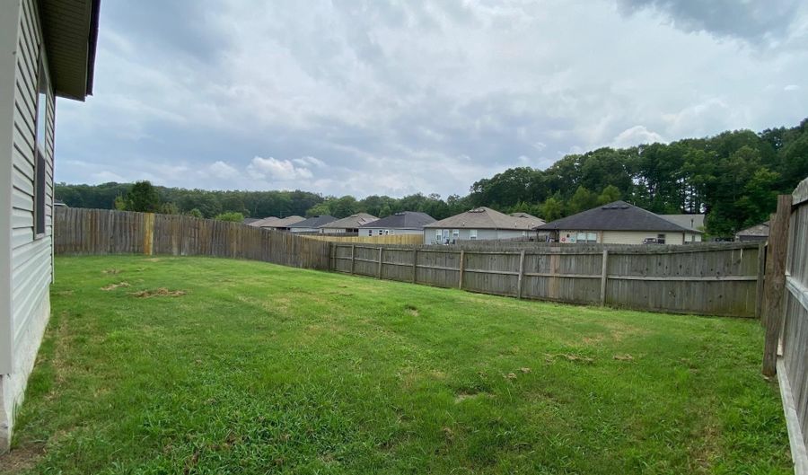 2633 Chapel Creek Dr, Benton, AR 72015 - 4 Beds, 2 Bath