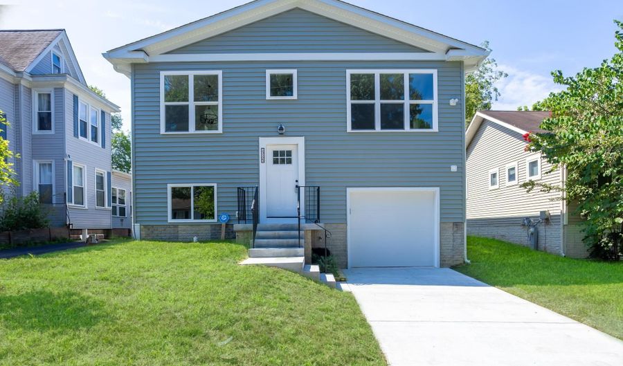 13123 10TH St, Bowie, MD 20715 - 6 Beds, 3 Bath