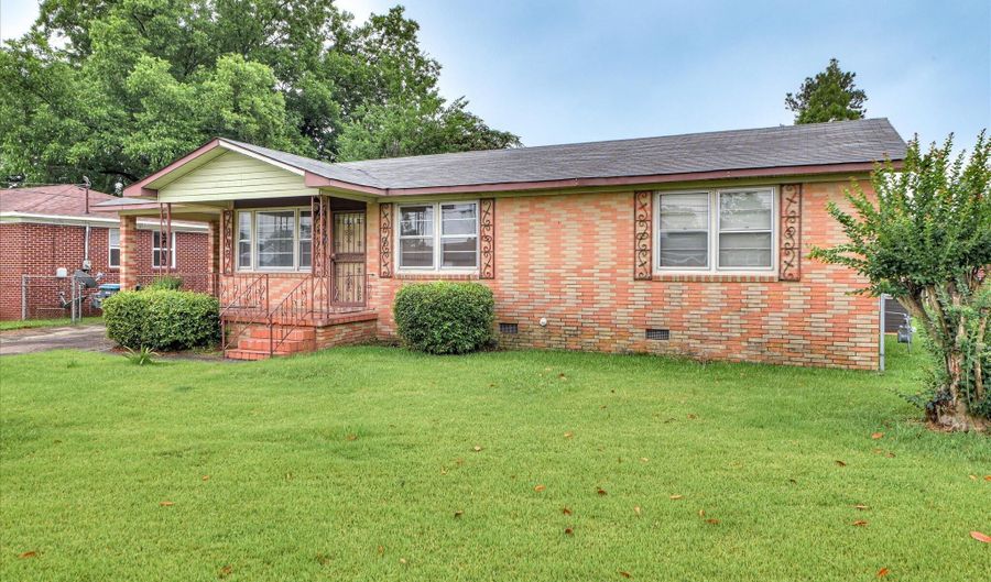 116 E Walker St, Augusta, GA 30901 - 3 Beds, 2 Bath