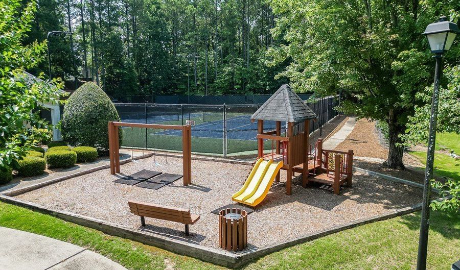 3313 Glen Devon, Berkeley Lake, GA 30096 - 5 Beds, 4 Bath