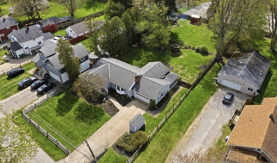 3211 Ridgewood Ave, Ashtabula, OH 44004 - 3 Beds, 3 Bath