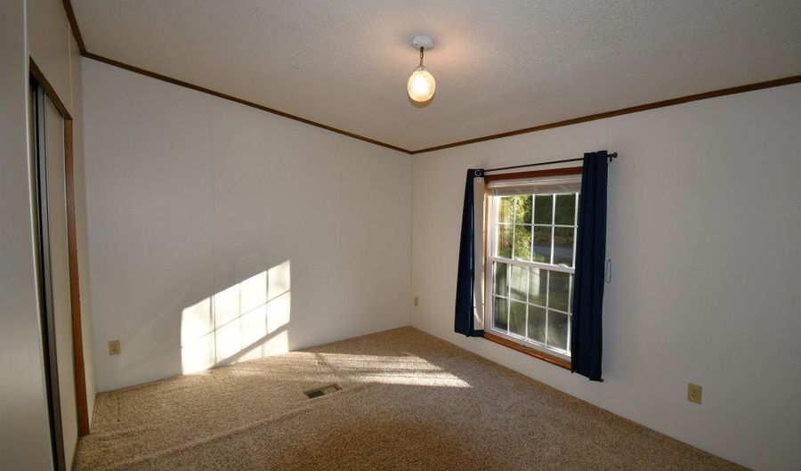 8990 PARK Ave, Alanson, MI 49706 - 3 Beds, 2 Bath