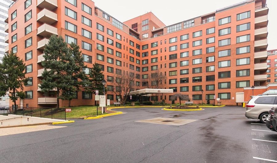 1021 ARLINGTON Blvd 621, Arlington, VA 22209 - 1 Beds, 1 Bath